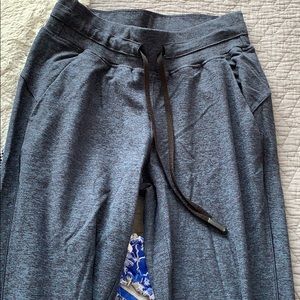 Lululemon joggers